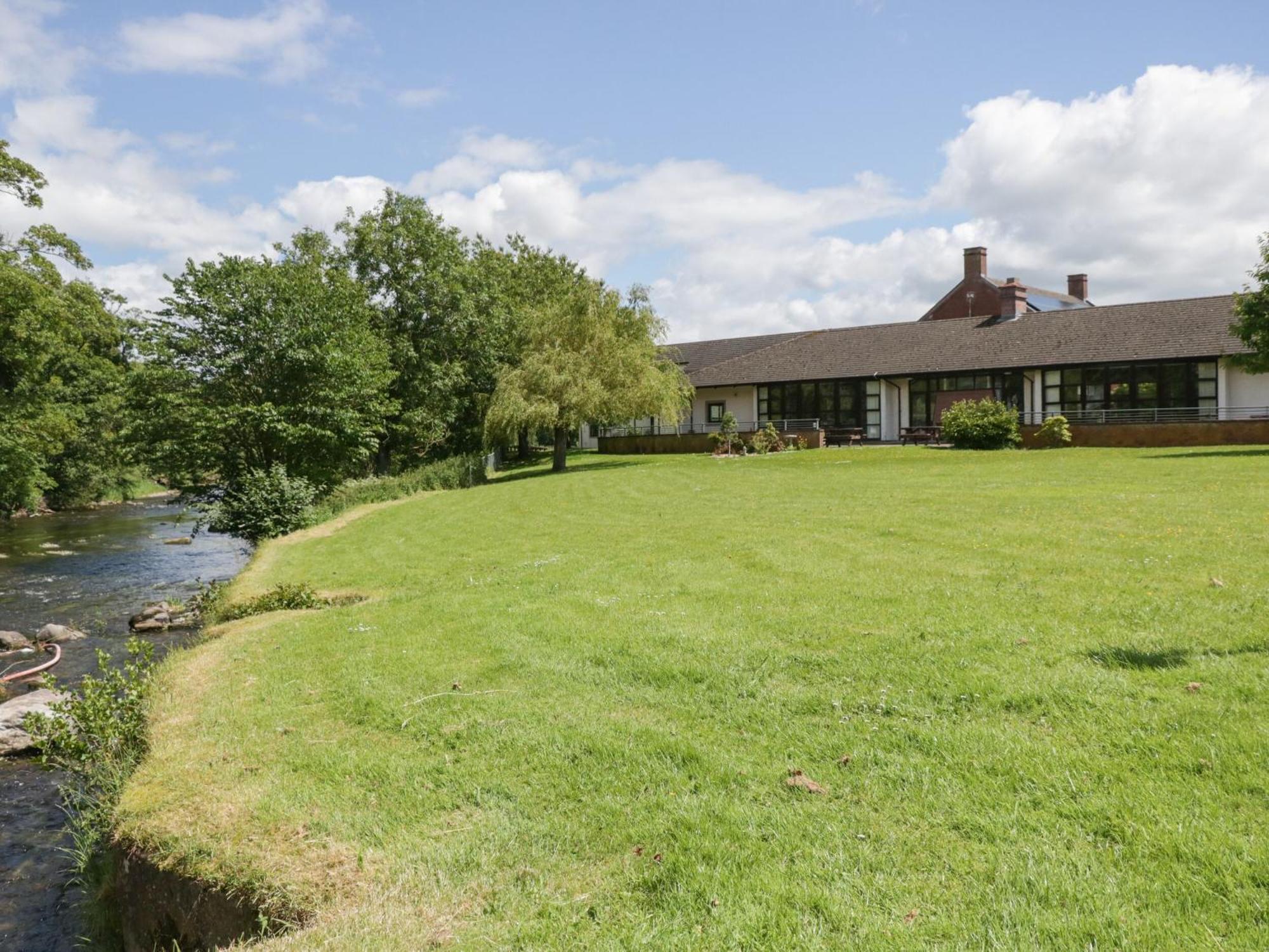 1 Eamont Park Villa Penrith Exterior photo